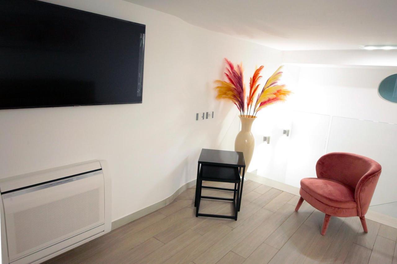 Diva Suite Bari Esterno foto